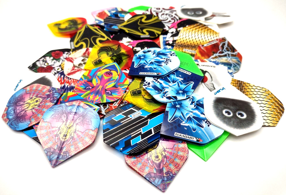 20 SETS/60 PIECES ASSORTED DART FLIGHTS MIXED COLOURS + DESIGNS STANDARD SHAPE