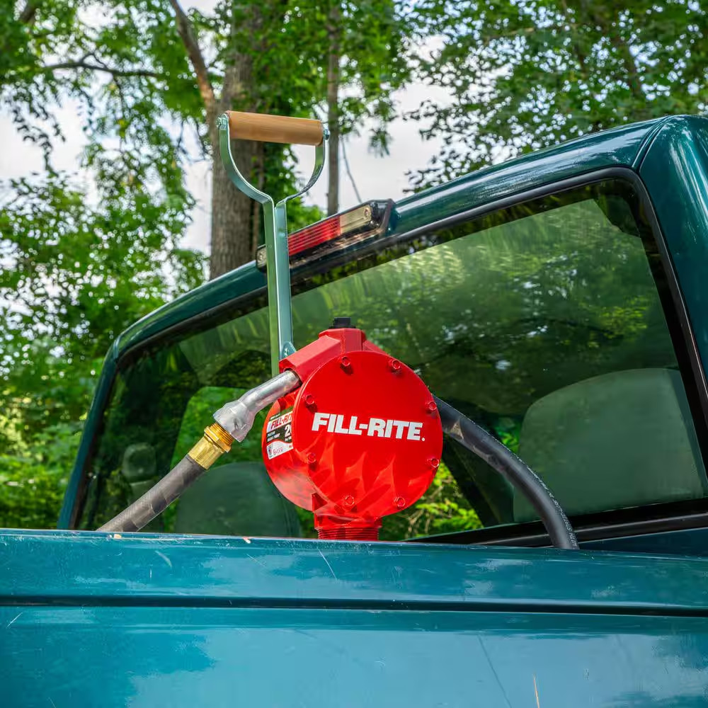 FR152 Piston Hand Pump with Standard Accessories