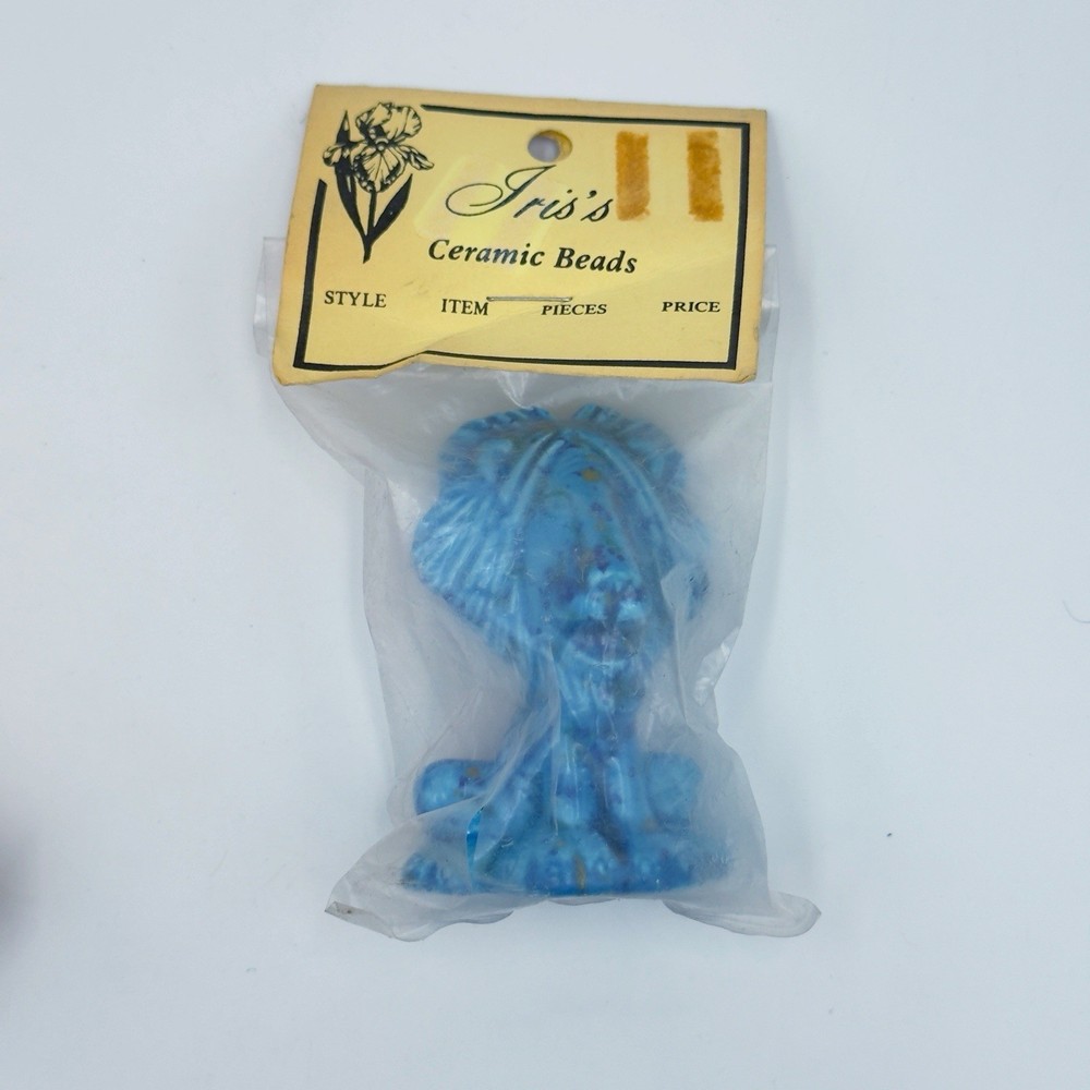 Vintage Blue Lion Ceramic Macrame Craft Bead