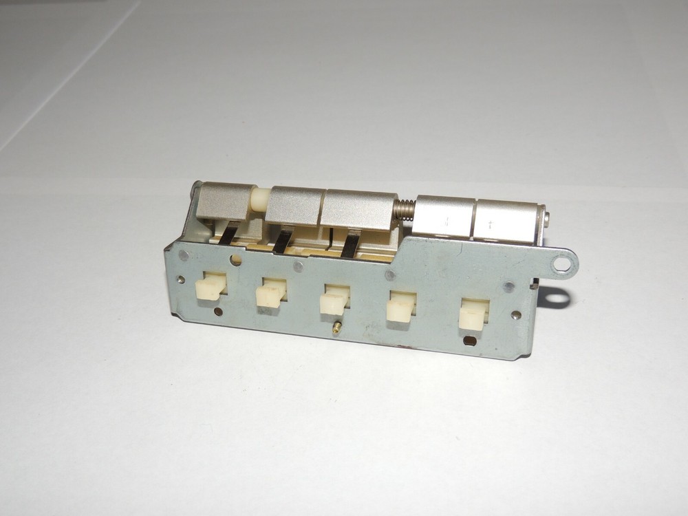 Pioneer CT-F1000 Tape Function Button Assembly