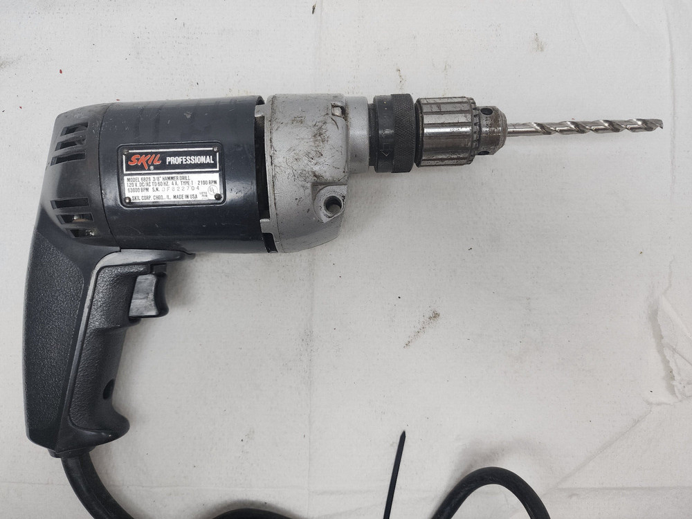SKIL PROFESSIONAL MODEL 6828 3/8" HAMMER DRILL