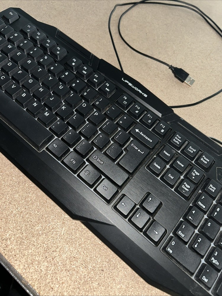 Lifeworks Lightup Gaming Keyboard Black