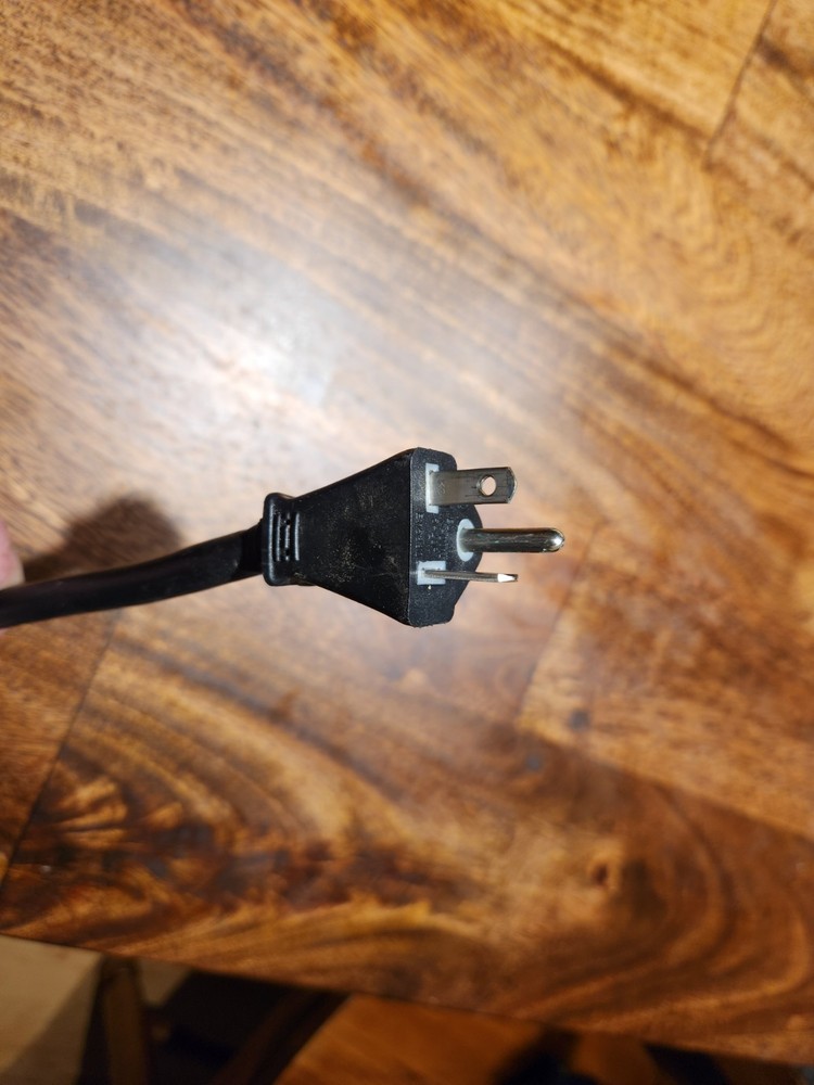 Avocent Cyclades PM-20A Vertical Rack Mount Remote Control PDU 120V