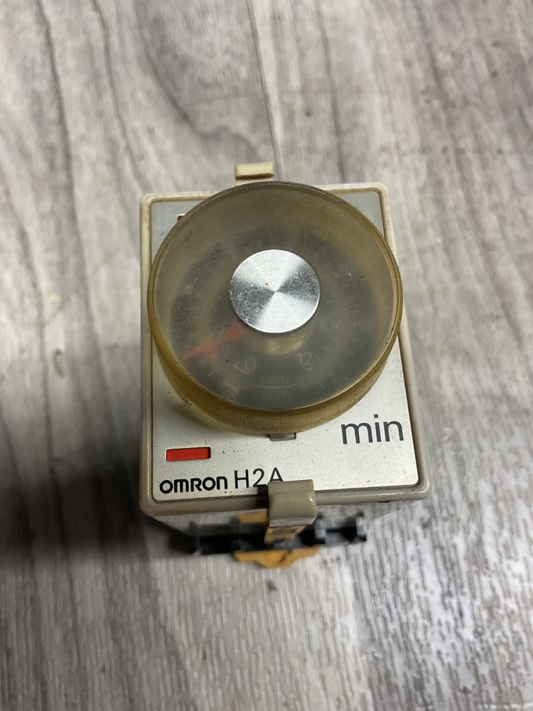 Omron H2A-H Motor Driven Timer