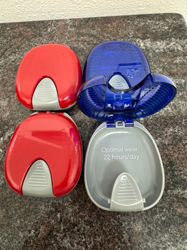 4Pk Retainer Case - RED/BLUE Invisalign Case