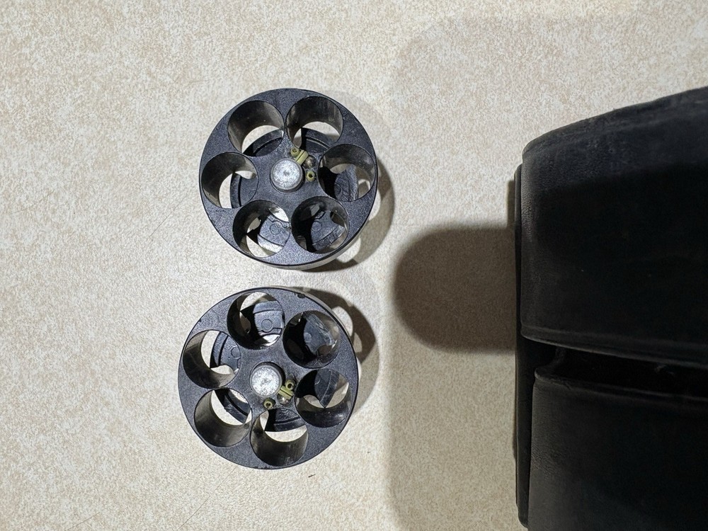 HKS "Six Second Reloader" Speedloader set READ