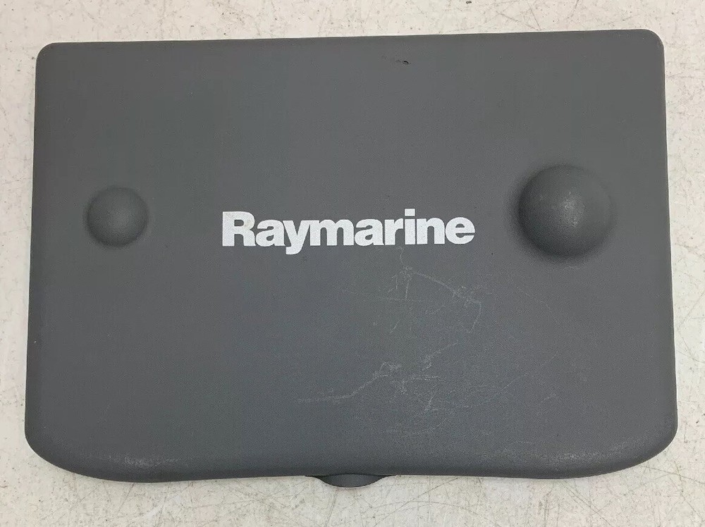 Raymarine C70 Classic Display Sun cover