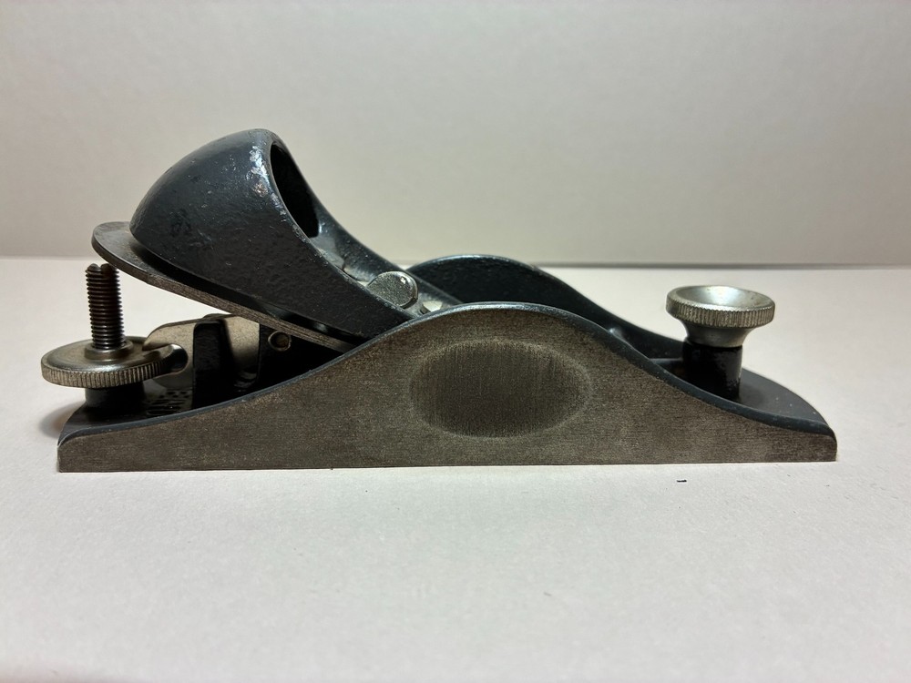 VINTAGE BLOCK PLANE JOHN DEERE