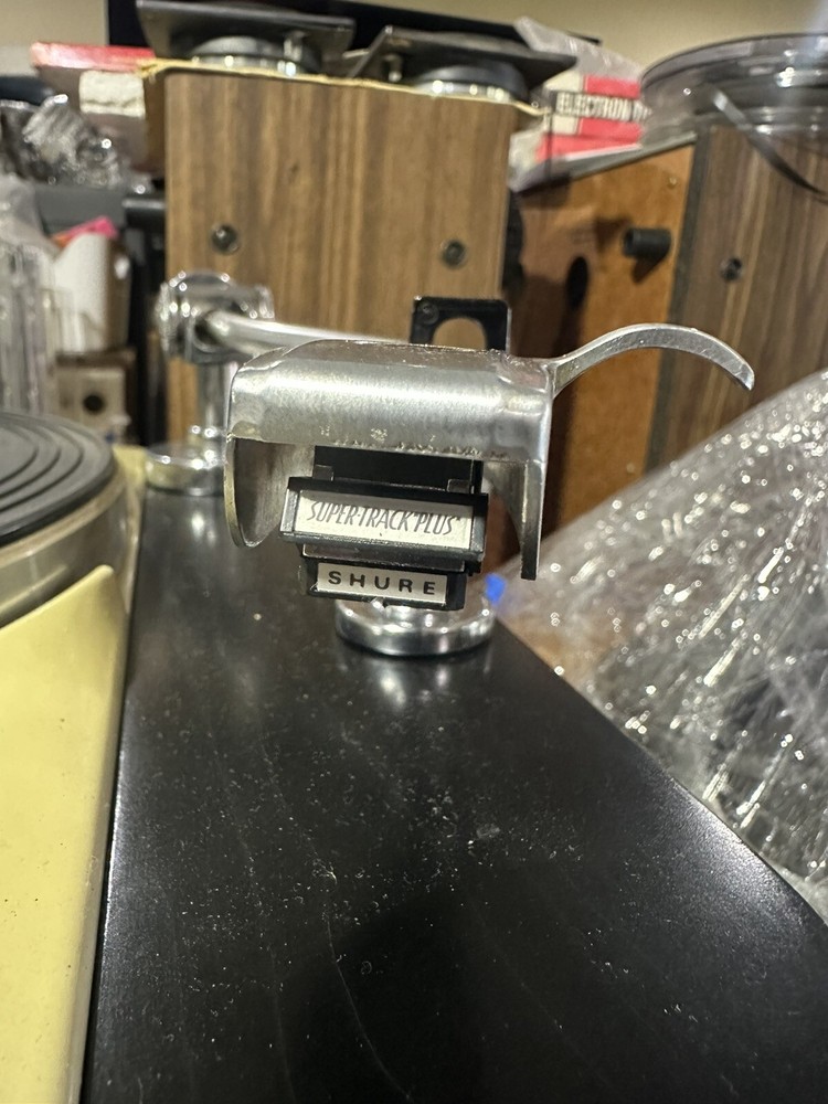 Thorens Vintage Turntable Model 124