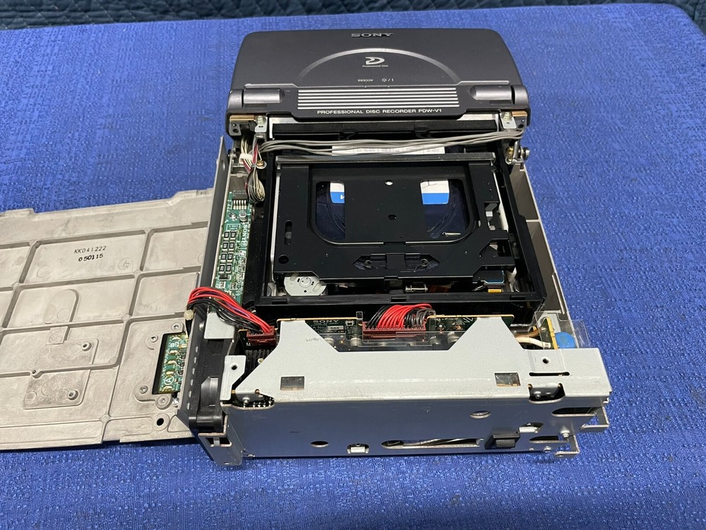 Sony XDCAM Professional Disc Recorder PDW-V1 , Does Not Power On