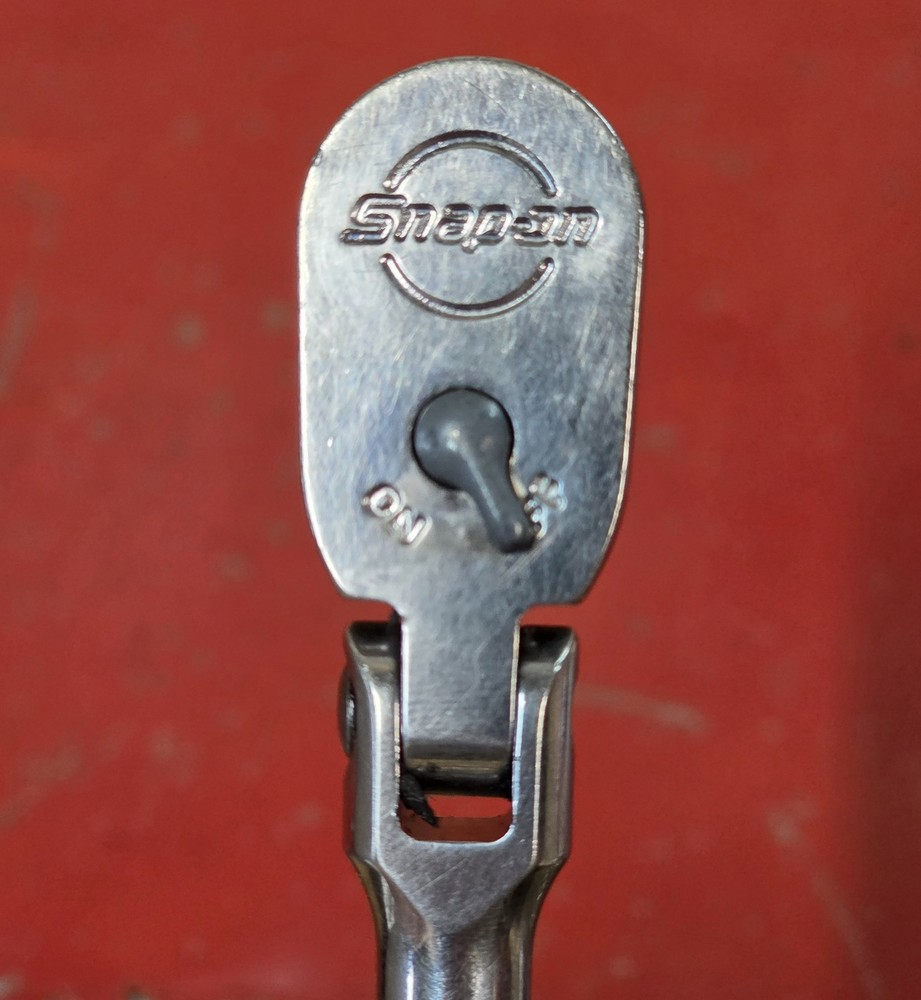 Snap-on 1/4" Dr Flex Head Red Soft Handle Ratchet THLF72