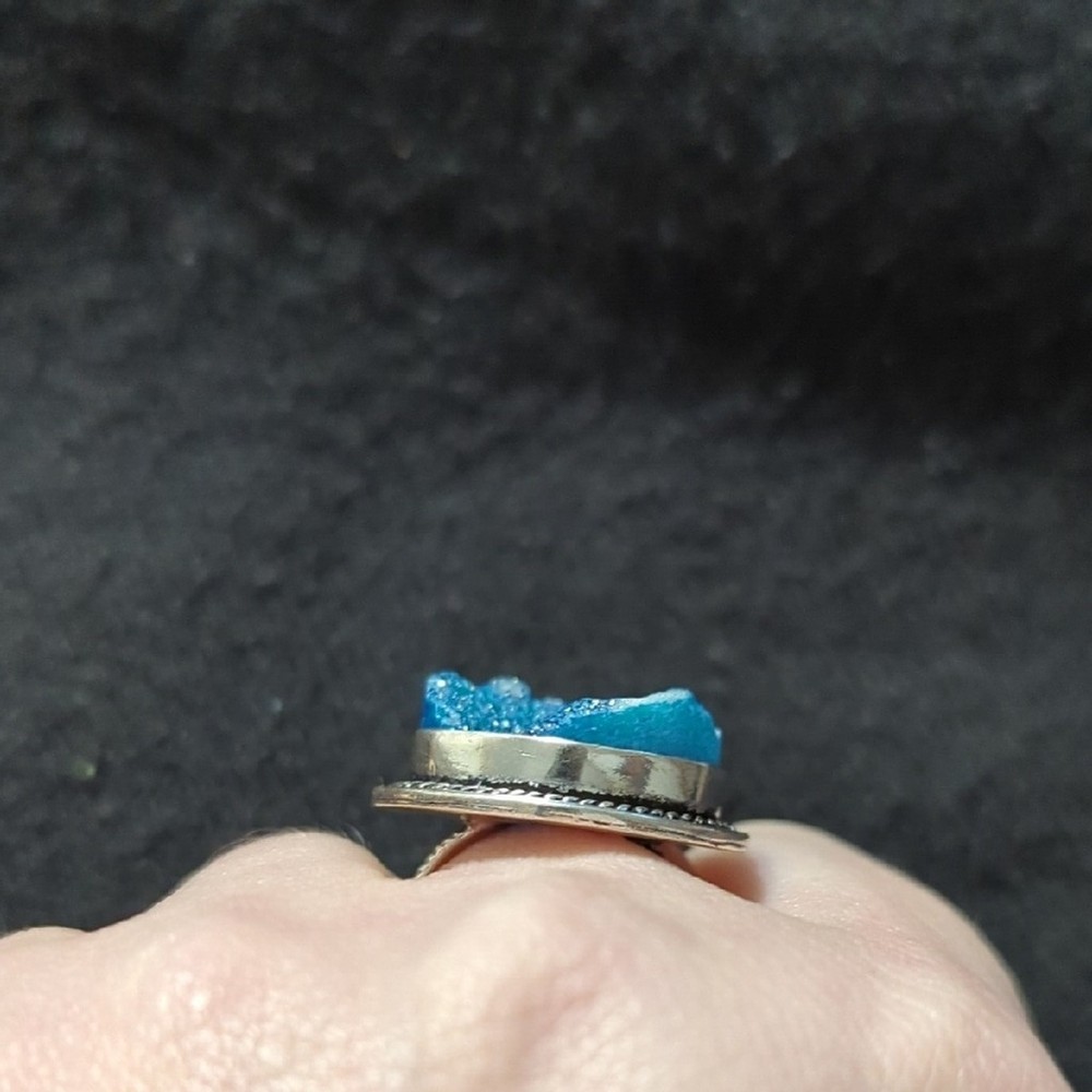 Silver Plated Blue Agate Druzy Gemstone Teardrop Statement Ring - Size 9