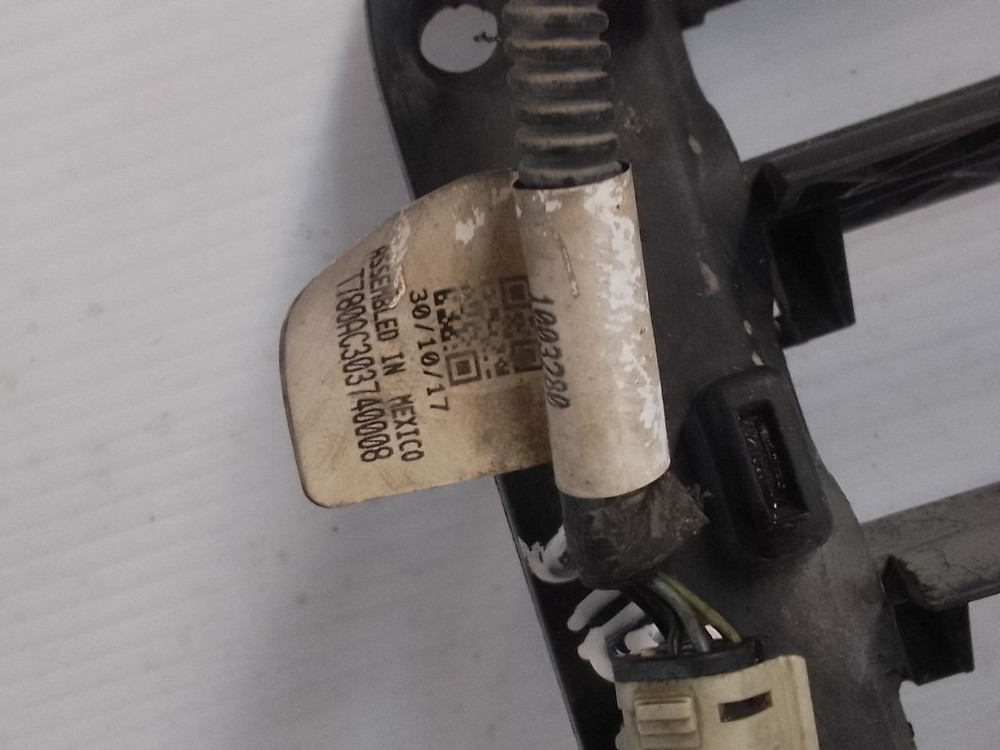 Active Air Shutter from 2018 Silverado 1500 5.3L 12556633