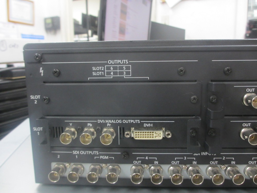 Panasonic AV-HS400AN Multi-Format Compact Live SD/HD-SDI Switcher AV-HS400A