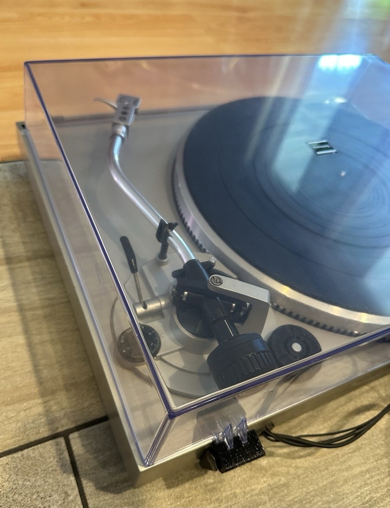 Technics SL-Q2 Semi-Automatic Quartz Direct Drive Turntable Serviced