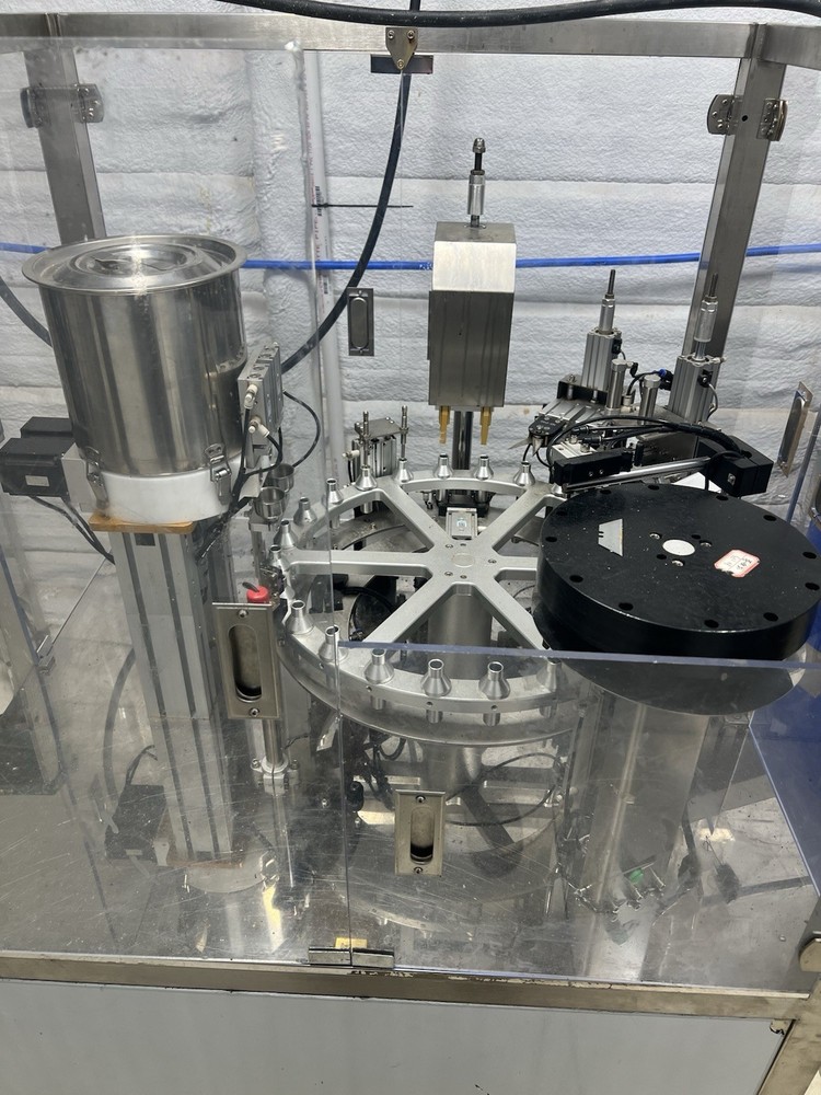 Lom Automated Preroll Machine