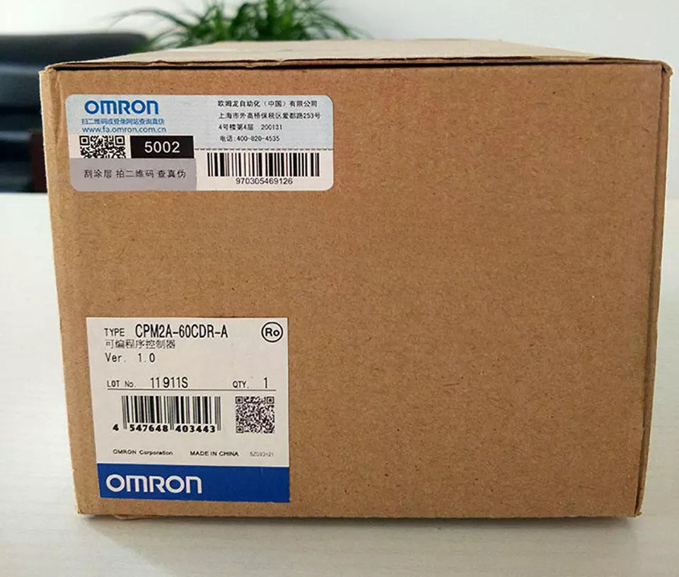 Omron CPM2A-60CDR-A Programmable Controller Module Automation New in box