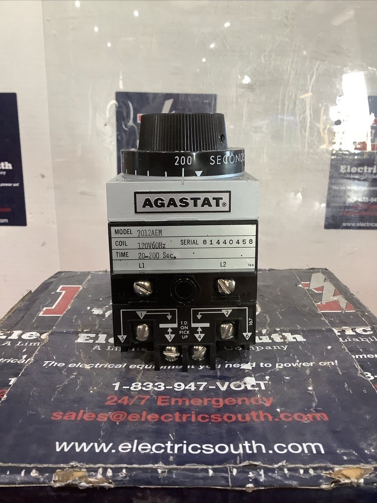 Agastat Time Delay Relay 7012AEM 120 Volt 20-200 Sec