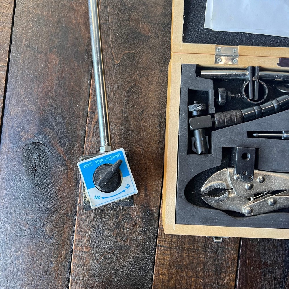 Cen-Tech 5645 Multi-Position Magnetic Base Dial Indicator Set With Case