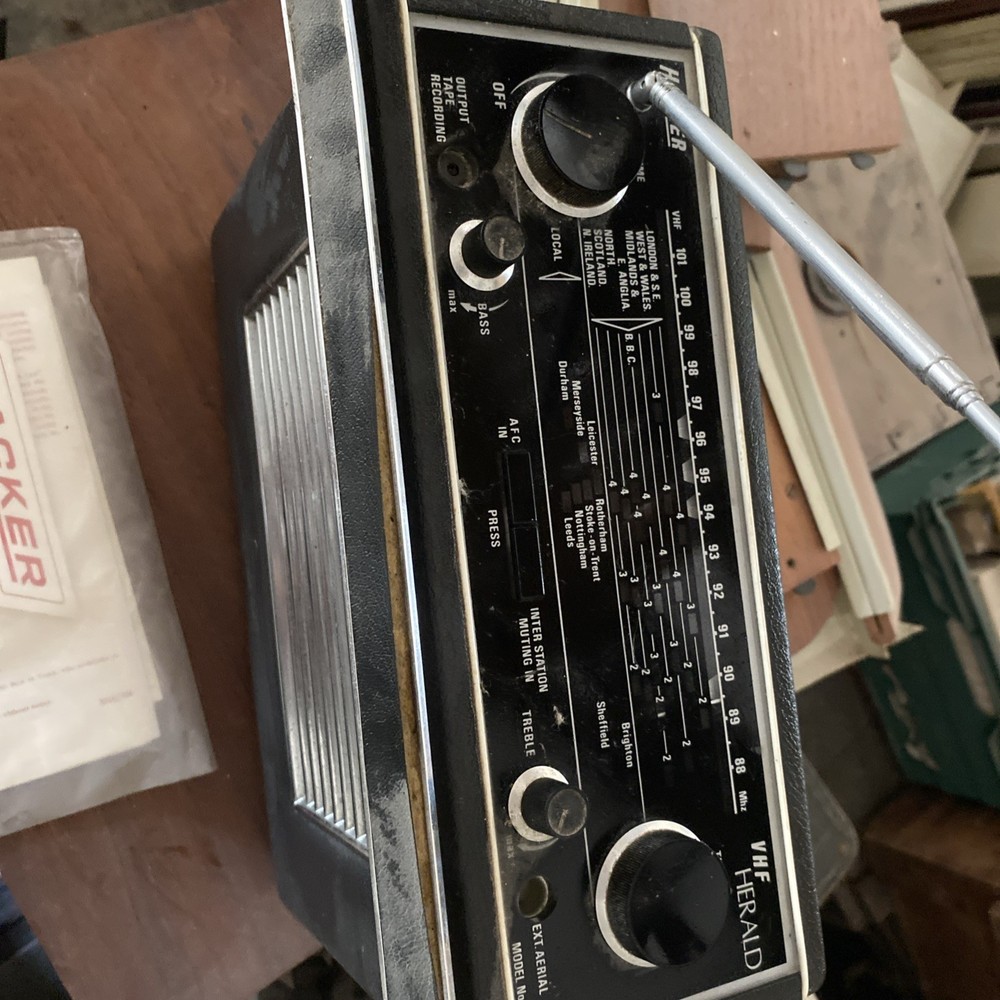 Hacker VHF Herald Portable RP37