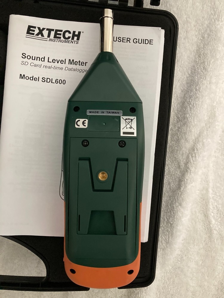 EXTECH SDL600 Sound Meter/Datalogger