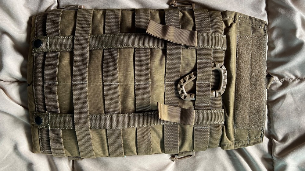 New Source Tactical Razor 3L Low Profile Hydration Pouch COYOTE WITH EXTRAS