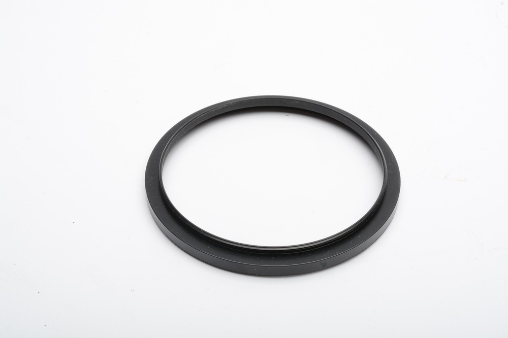 B+W 72mm to 67mm step down adapter ring 72EI-67EA, New