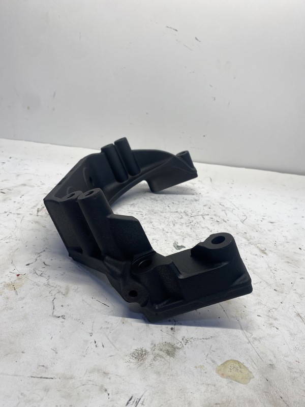 2016 Paccar MX13 Engine Mount 2015801 (548-12729)