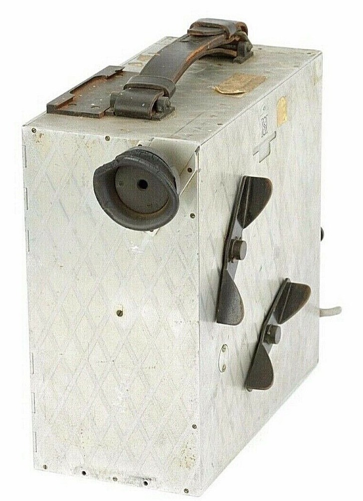 Vintage 35mm Newman Sinclair model E Motion Picture Camera