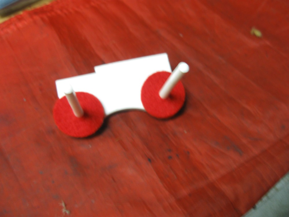 White 869 Sewing Machine Plastic Rear Dual Thread Spool Pin Rack