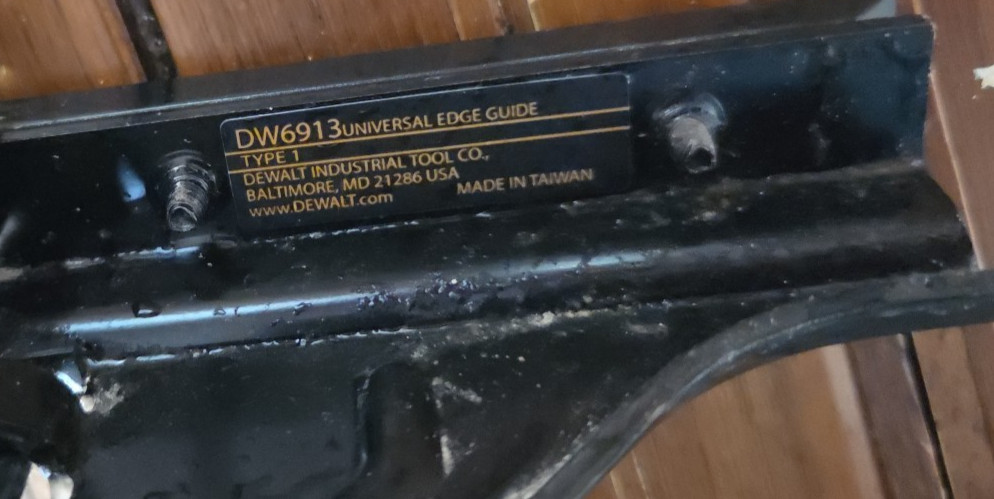 DeWalt DW6913 Universal Edge Guide NOT COMPLETE!