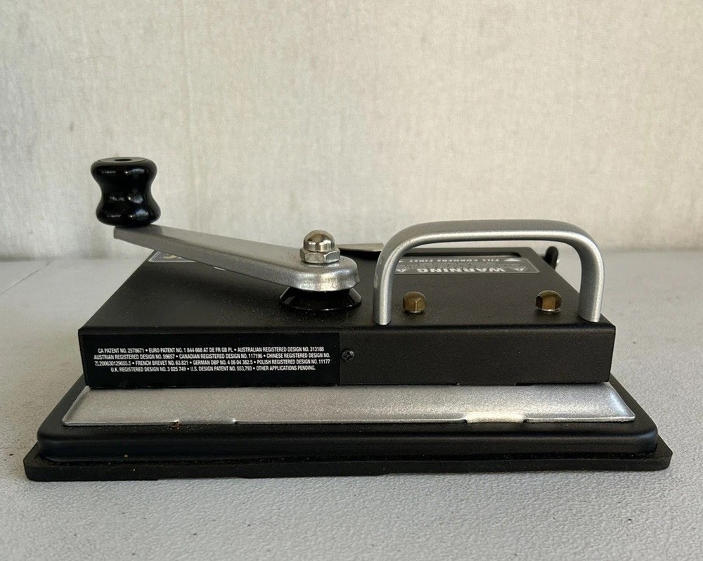 Top O Matic Cigarette Rolling Machine Works w/ 100mm Size Cigarette Paper