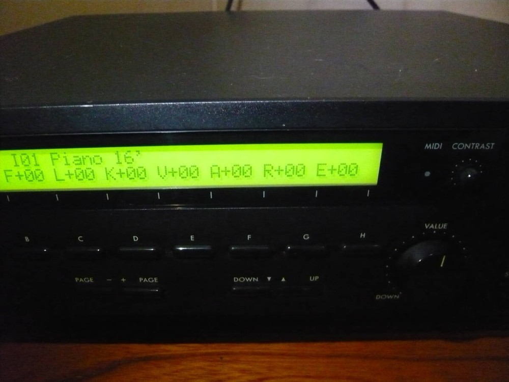 Korg M1R Rack Mount Synthesizer Sound Module