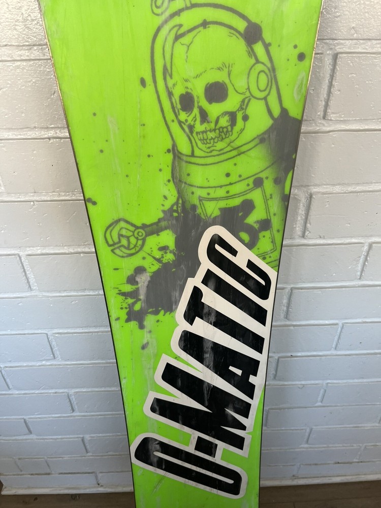 2009 O-Matic AWESOME Snowboard 152 (Todd Richards)