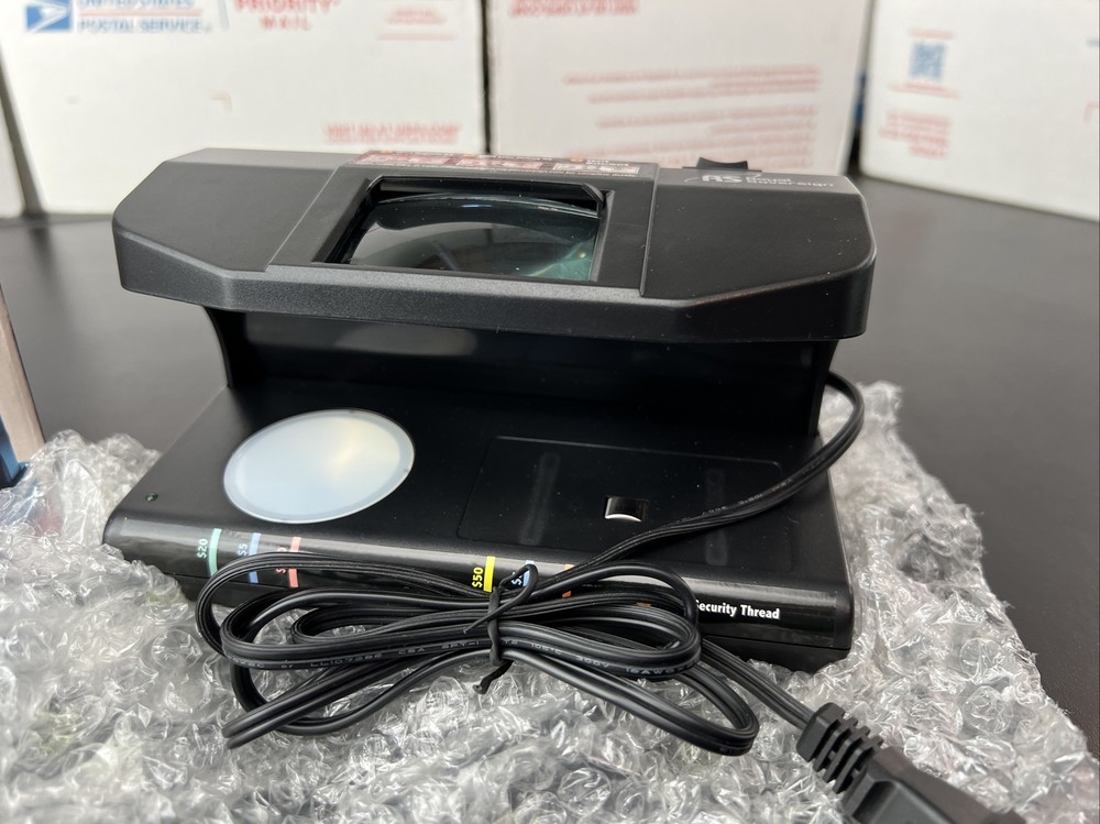 Royal Sovereign RCD-3PLUS Counterfeit Detector RCD-3PLUS