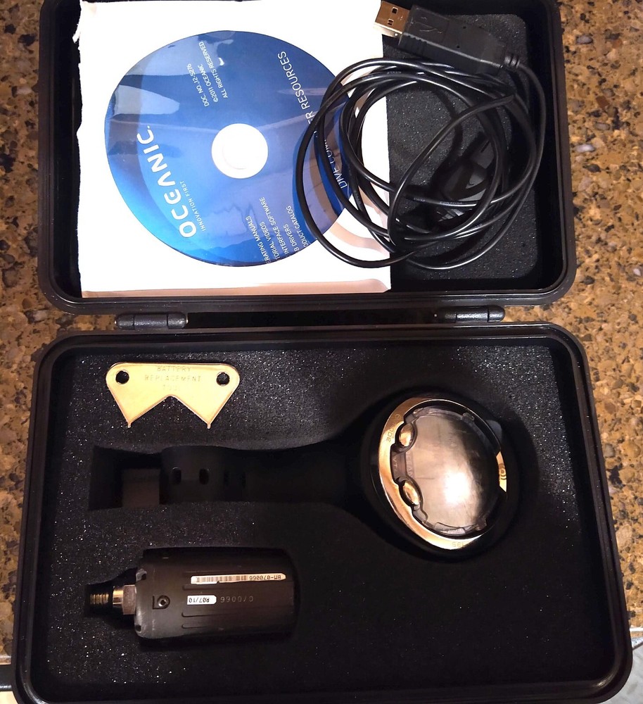 Oceanic VT4 Wireless Hoseless Wrist Dive Computer with Transmitter