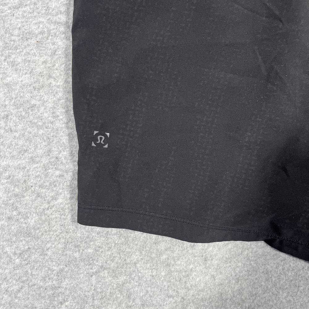 Lululemon T.H.E. Shorts Men Sz M Black Grey 9" Solid Performance Lined
