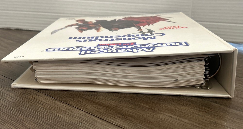 Monstrous Compendium Volume Two - AD&D 3-Ring Binder MC2