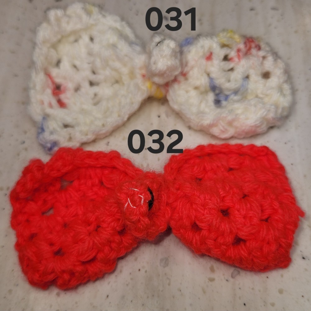 Crochet Medium Pet Bow with Snaps
