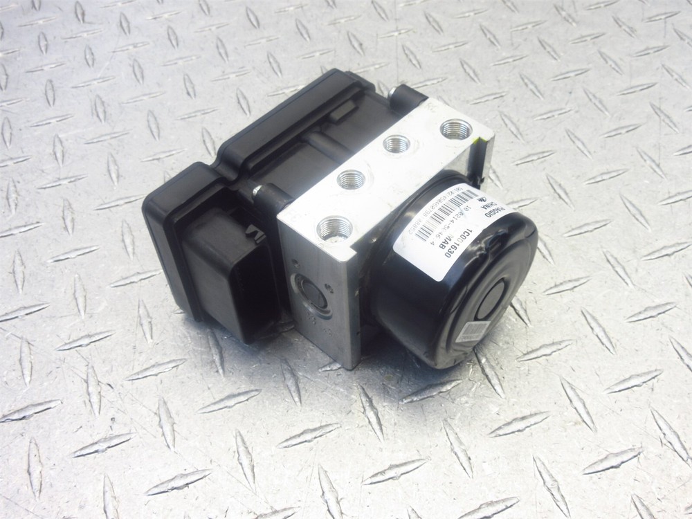 2020 19-20 Piaggio BV350 ABS Brake Pump Module