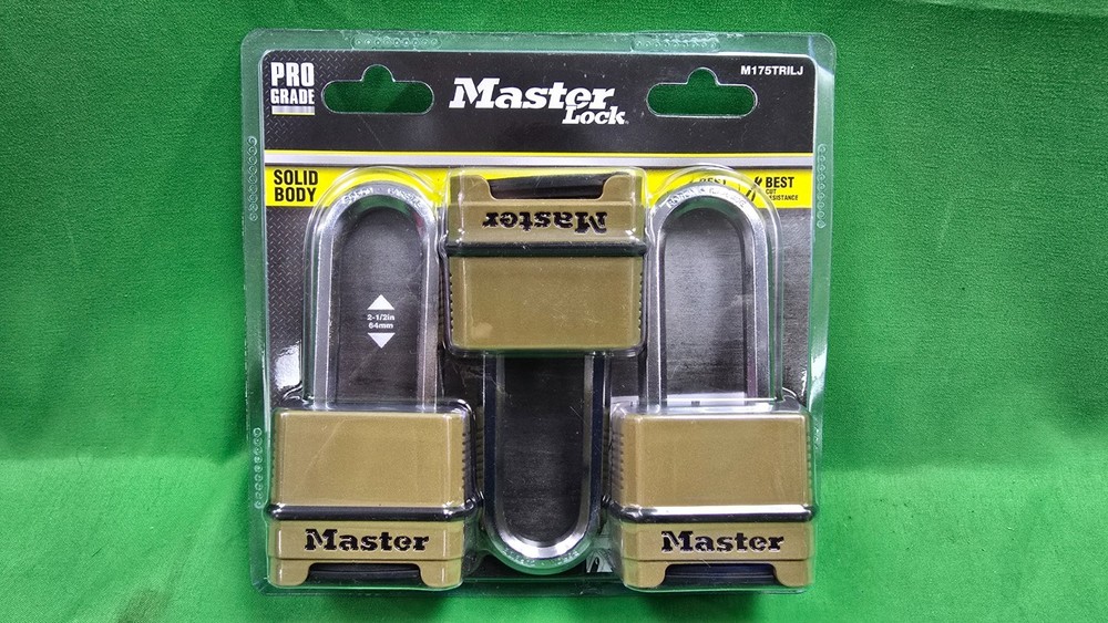 PADLOCK Master lock M175TILJ 3pk NEW (E3)