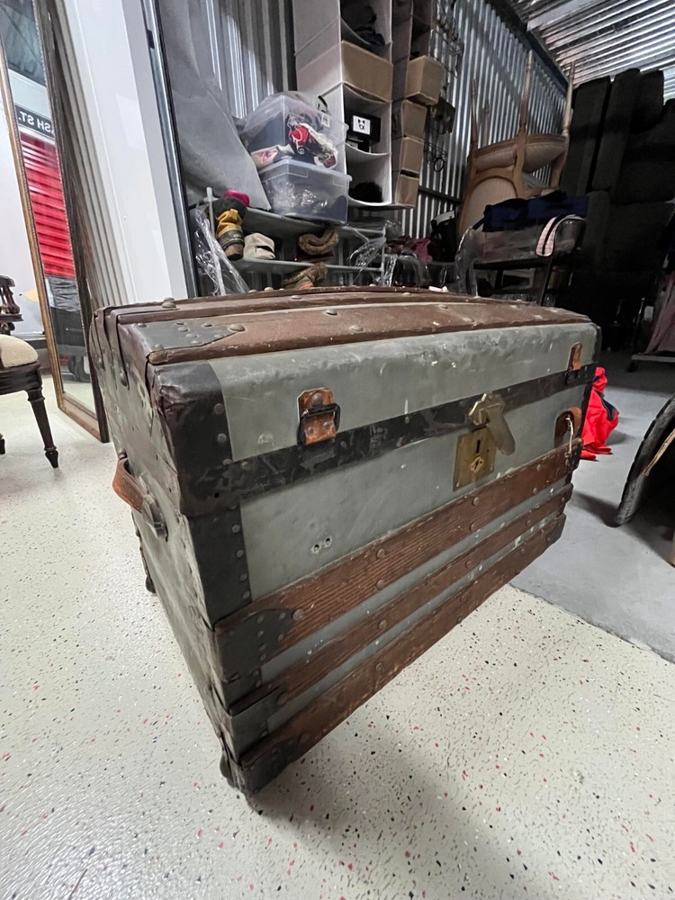 antique wooden chests trunks