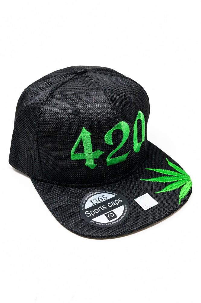 420 Leaf Snapback Black Hat