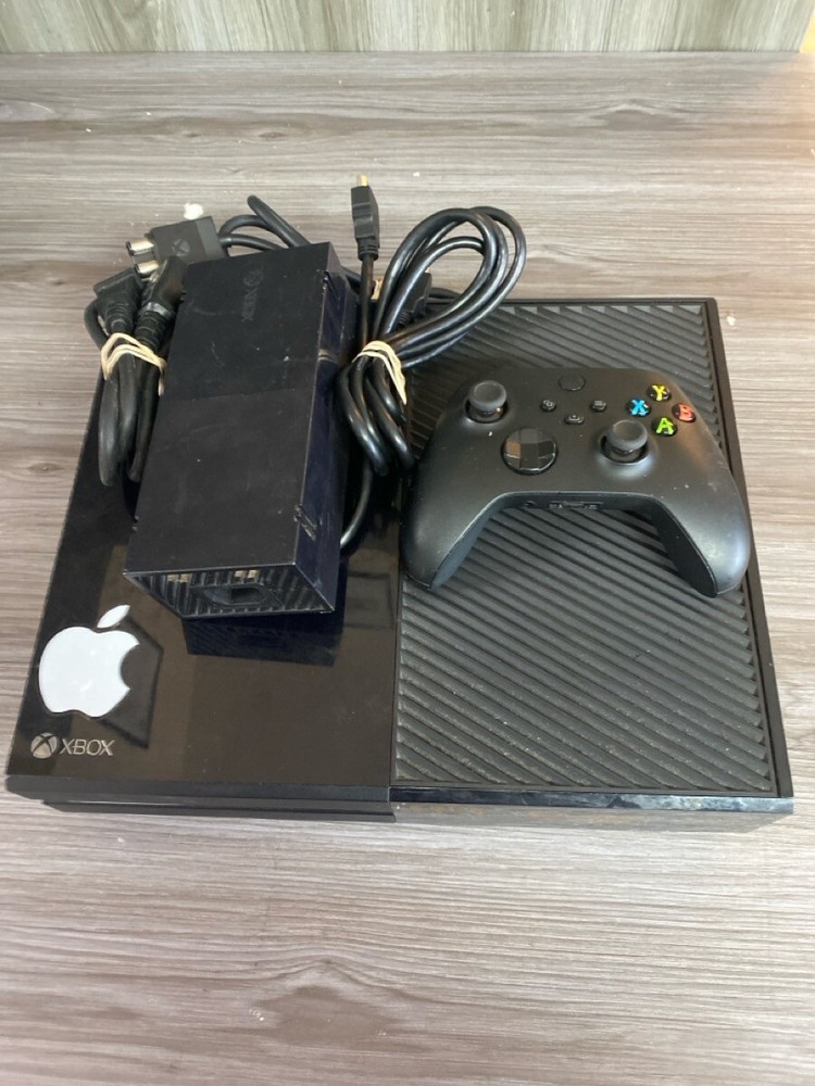 Used Microsoft Xbox One 500GB Console Model 1540