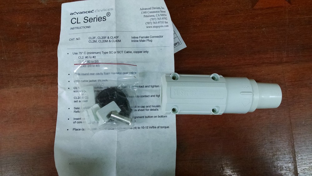 Advanced Devices CL Series CL2F Inline female locking plug connector white