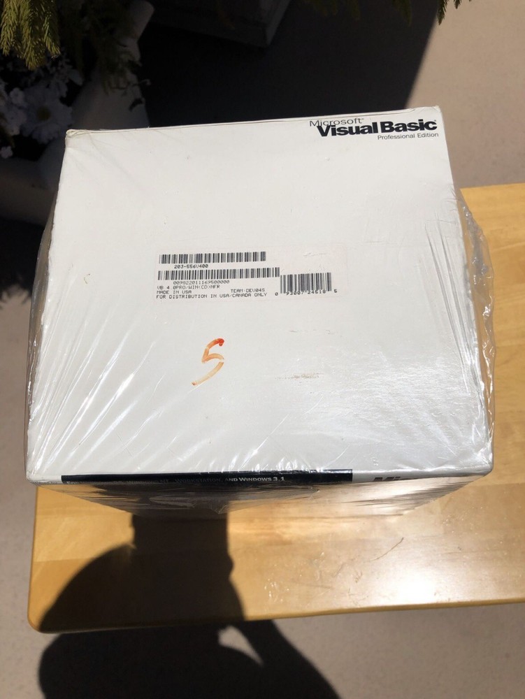 NEW Microsoft Visual Basic 4.0 Professional Upgrade Version Windows (Sealed).
