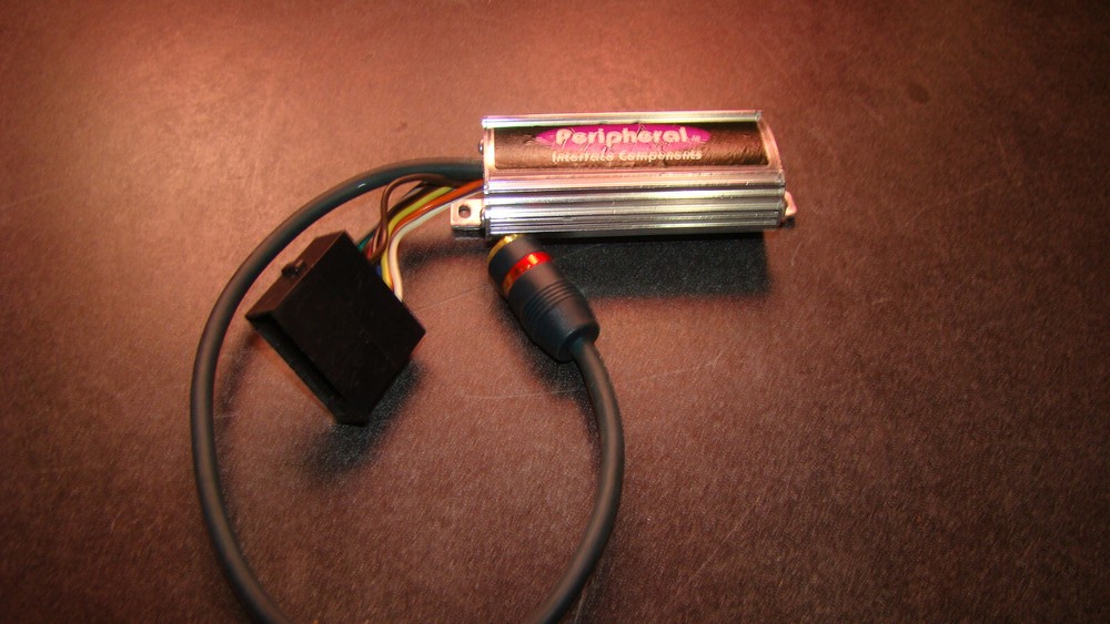 Peripheral MBZ to Alpine 0450 Adapter