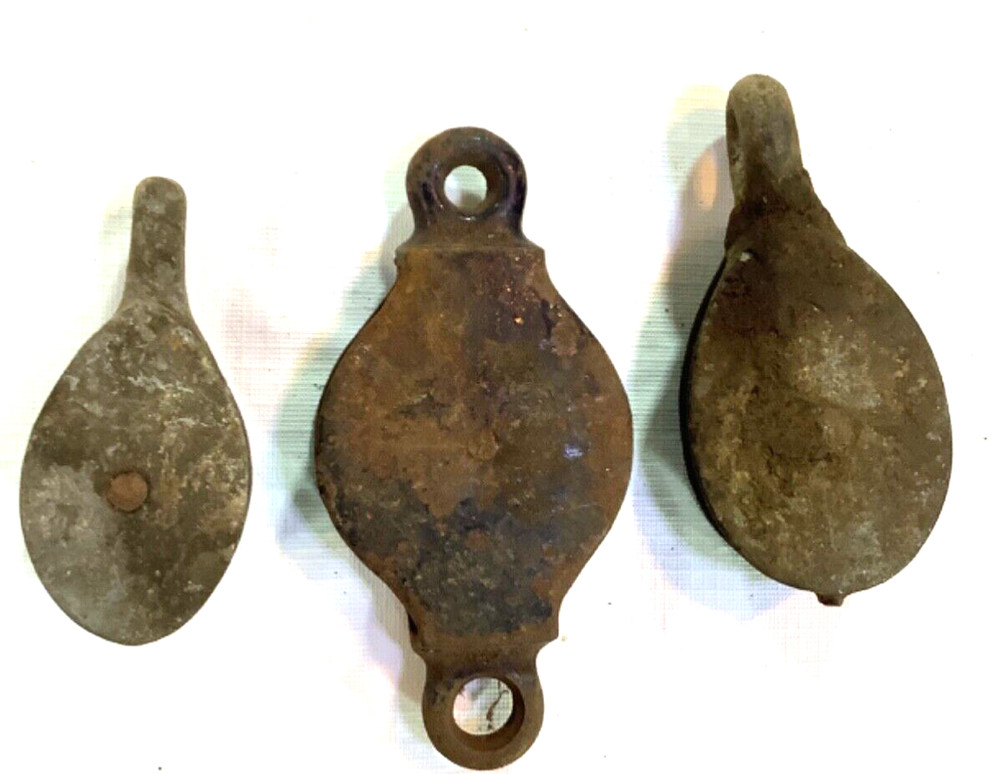 3 Vintage small metal pulleys