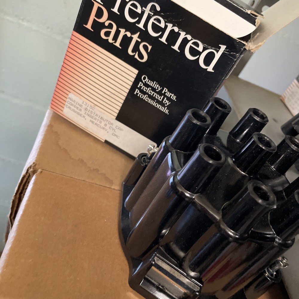 Preferred Distributor Cap ( For 3 ) # 1315C -  8CYL