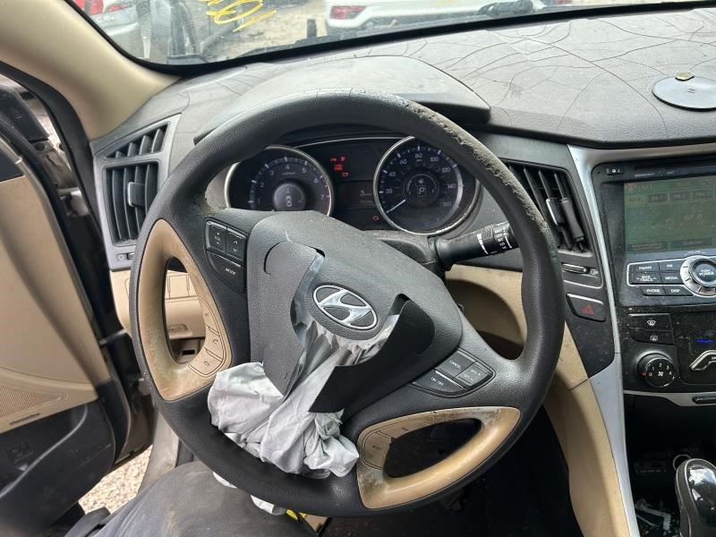 SONATA 2011 High Mounted Stop Light 104589872